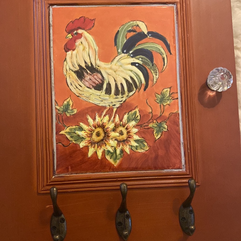 Farmhouse Keyholder - Picture 3 of 4